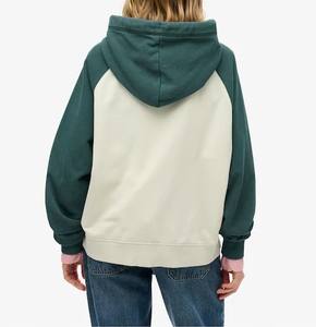 High Quality <b>Cropped</b> <b>Hoodie</b> Fashion Outdoors Women <b>Hoodie</b> With Custom Printing <b>Hoodie</b> for Women Two Tone Color Full <b>Zip</b> <b>Up</b> - Product Image 2
