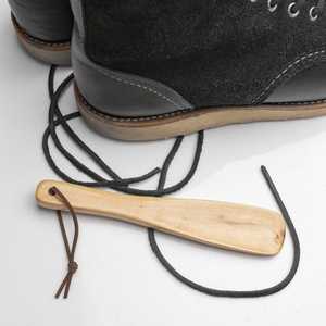 แตรยกรองเท้าไม้เรียบงานแฮนด์เมดดีไซน์ใหม่ผู้ผลิตและส่งออก - Product Image 2