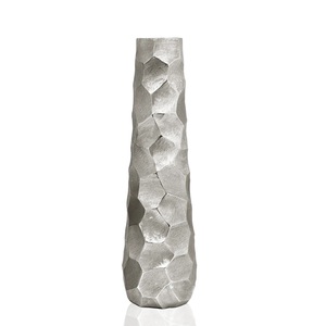 Maceta de aluminio niquelado Diseño de textura hecha a mano Florero de mesa decorativo para el hogar Suministros de Navidad Florero de lujo - Product Image 1