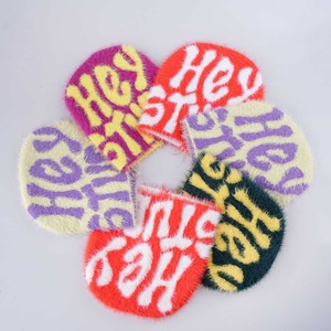 Logotipo personalizado Y2k Invierno Jacquard Fluffy Knit Beanie Precio barato Mohair Gorros Sombreros para hombres y mujeres - Product Image 2