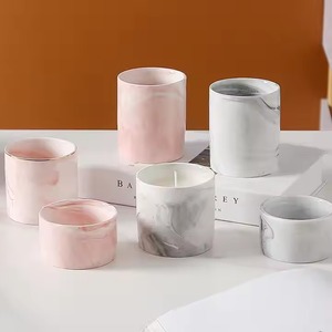 Pot à bougie en marbre moderne fabriqué à la main de H.M.A Artisanat pour cadeaux de Noël ou étagère élégante ou décoration de table - Product Image 5