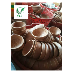 Cuenco de madera de coco hecho a mano para uso rústico en el hogar y el restaurante - Product Image 5