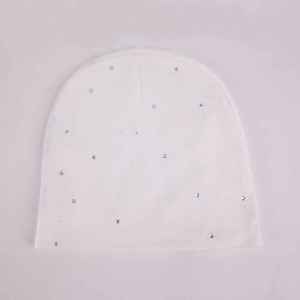 Bonnet élégant en strass avec texture tricotée chaude, accents scintillants et confort doux, parfait pour l'hiver, la mode et le quotidien. - Product Image 6