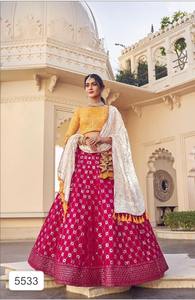 Nuevo diseñador moderno Lehengha Choli Colección exclusiva Georgette 100% Seda Midi Sin espalda Diseñador Bordado Cuatro secuencias Trabajo - Product Image 4