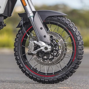 DUCATI MULTISTRADA 1200 ENDURO motocicli rossi 17-19 cerchi per motociclette compatibili con cerchione - Product Image 2