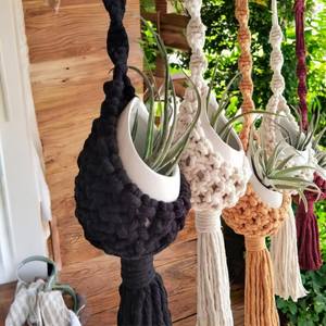 Panier à suspendre en coton fait main avec un design écologique, facile à installer, capacité de 2kg - Product Image 3