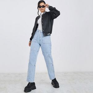 แจ็กเก็ตเบสบอลผ้าซาตินปักลายด้วยผ้ากำมะหยี่สำหรับฤดูหนาวออกแบบโดยผู้ผลิตขายส่ง - Product Image 4