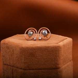 Boucles d'oreilles spirales en diamant naturel, taille ovale, serties de diamants sel et poivre, faites à la main, en or rose 18 carats pour femme - Product Image 1
