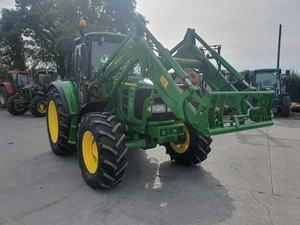 Tracteur multifonctionnel 130 CV avec climatisation et cabine 4x4, modèle John Deere 6130R d'occasion à vendre - Product Image 4