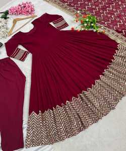 Dupatta de Seda Banarasi para Mujer, Diseño de Hojas Primaverales, Última Moda, Diseño Moderno, Prenda Multicolor - Product Image 1