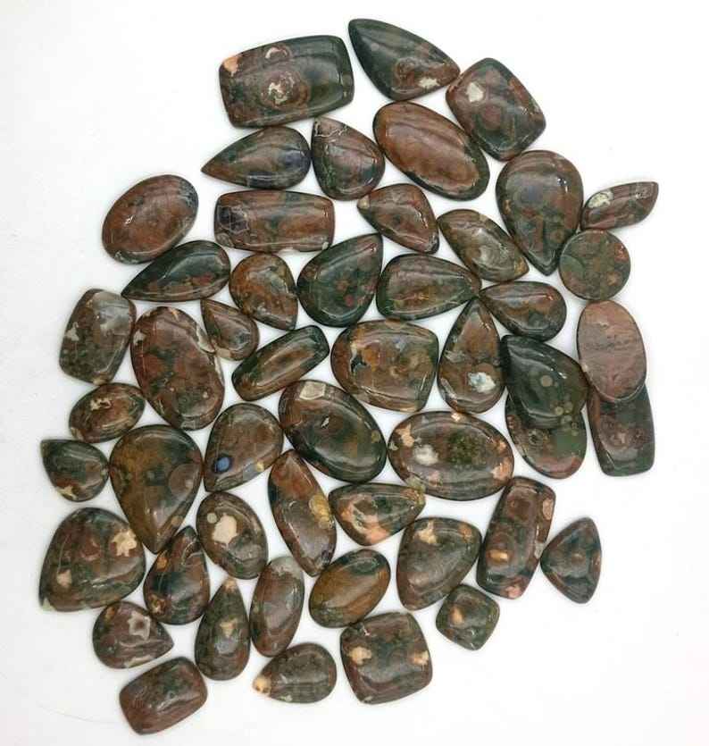 สีน้ำตาล