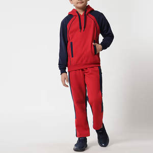 Chándal ligero y transpirable para niños, ropa deportiva suave y elástica de dos piezas para comodidad durante todo el día - Product Image 1