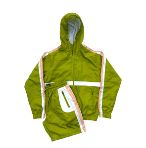 Conjunto de Chaqueta Corta y Pantalones Cortos Deportivos de Dos Piezas Personalizados 2024, Resistentes al Viento, con Cierre, Tela de Rizo, Transpirables, Unisex, con Capucha, 100% Verano - Product Image 3