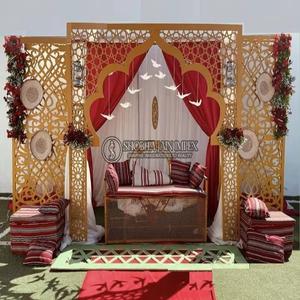 Arco de Plástico Reforzado con Fibra para Bodas al Aire Libre, Instalado por Shobha Jain Impex - Product Image 1