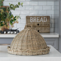 Couvercle de dôme alimentaire en rotin fait à la main avec plateau panier cloche en osier tissé à la main pour la décoration de table et la protection des aliments