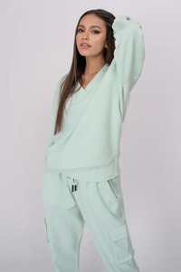 Women Custom Logo Sportswear Sweat Suit Workout Fitness Fleece Plus Size Sweatshirt and Sweatpants Tracksuit for Women - Product Image 6