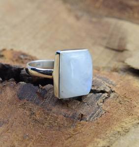 Rainbow Moonstone Ring 925 Sterling Silver Handmade Gemstone Jewelry Women Fashion Statement Ring Elegant Gift - Product Image 2