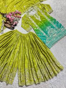 Nouvel ensemble Kurta Sharara brodé lourd de créateur avec dupatta en georgette, look traditionnel indien pour mariage et fête, 3 pièces - Product Image 5