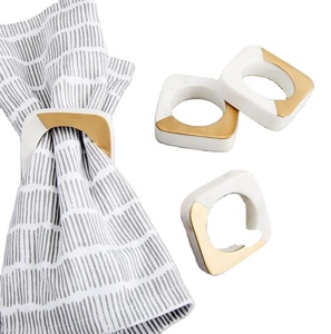 Anneau de serviette en marbre et laiton, vente en gros de mariage Restaurant hôtel Villa argent or coloré personnalisé selon le client moderne - Product Image 1