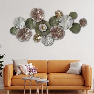 Hermosa Decoración de Pared de Metal con Diseño Floral para Decoración Moderna del Hogar con Elegante Diseño de Flores y un Toque Interior Estilizado - Product Image 4