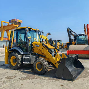 JCB 3CX, 3CX Plus, 3CX Pro, 4CX Plus, 4CX Pro, Retroexcavadora 3CX, Cargadora de Ruedas, Cucharón Frontal, Excavadora para Construcción, Granjas y Patios - Product Image 2