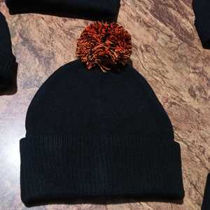 Nouveautés OEM Nouveau Bonnet d'hiver à la mode 100% Tissu de laine Bonnets de couleur personnalisés à bas prix Bonnets laine hiver baenie - Product Image 4