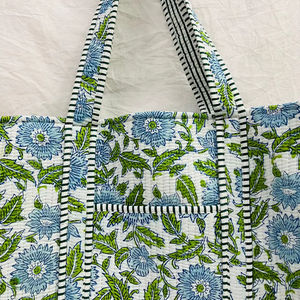 Mädchen-Quilt-Tasche wie auf dem Bild, aus 100% Baumwolle, atmungsaktivem Stoff mit Handblockdruck, leicht zu waschen, für indische Klimazonen - Product Image 3