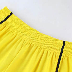 Vente en gros Nouvel arrivage de vêtements de sport respirants Ensemble d'uniformes de basket-ball pour adultes Service OEM personnalisé - Product Image 4