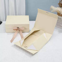 Boîte en papier pliable magnétique fantaisie sur mesure pour robe, vêtements, chaussures, emballage de boîte pliable avec ruban