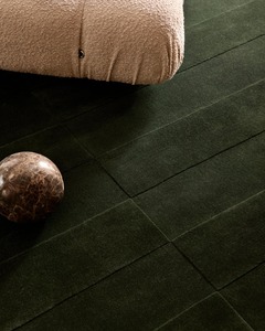 Alfombra Emerald Trace, Tamaño Personalizado, Lana de Nueva Zelanda, Tejida a Mano, Diseño Lineal Moderno, Alfombra Rectangular Minimalista Hecha a Mano para el Hogar - Product Image 6