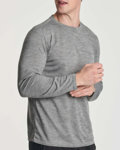 T-shirt à manches longues pour femme, de haute qualité, coupe confortable, tissu durable, idéal pour un usage quotidien et tendance. - Product Image 4