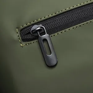 DM22126 Zaino per Laptop Personalizzato in Morbida Pelle PU con Accessori per Promozioni - Product Image 6