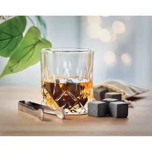 Ensemble de whisky en bambou personnalisé Inverness, produit de merchandising haut de gamme - Product Image 3