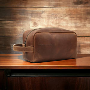 Vente en gros de sac organisateur de maquillage multi-usages en cuir véritable avec logo personnalisé pratique portable quotidien fermeture éclair de stockage cosmétique pour - Product Image 2