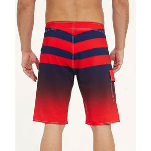 Venta directa de fábrica Mejor precio Pantalones cortos estampados de secado rápido para hombres Patrón sólido personalizable Nuevo diseño Método de tejido no tejido - Product Image 3