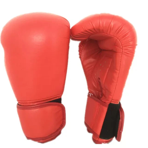 Guantes de Boxeo Personalizados de Cuero Vacuno |   Guantes Profesionales de Sparring con Soporte de Muñeca y Cierre de Velcro |   Equipo de Entrenamiento OEM - Product Image 6