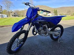 Vente rapide - NOUVEAU 2024 YZ125 Motocyclettes originales - Product Image 2