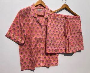 Conjunto de pijama de algodón 100% de talla grande con estampado floral hecho a mano, conjuntos de Pijama estampados de ropa de dormir Unisex de mayorista indio OEM a granel - Product Image 4