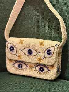 Bolso de hombro con cuentas de flores Bolso de tulipán con cuentas Bolso floral, Bolso bohemio chic, Bolso de hombro de primavera, Monedero con cuentas, Bolso hecho a mano - Product Image 5