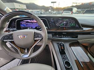 Super affaire ! Cadillac Escalade Premium Luxury Platinum 4WD d'occasion 2023 - Product Image 2