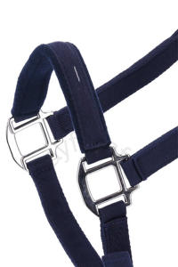 Dos de cheval en nylon avec muserolle rembourrée en polaire au design sportif et insigne en caoutchouc souple pour casque - Product Image 2