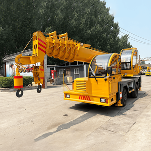 Grúa Autocargable de <span class=keywords><strong>10</strong></span> Toneladas, Grúa Telescópica 4x4 para Camión, Grúa Autocargable para Camión en Venta - Product Image 6