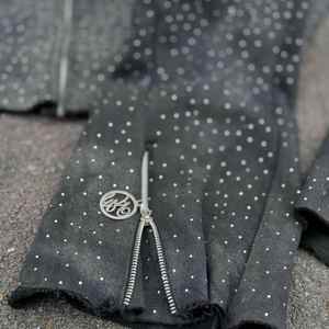 Ensemble de survêtement pour homme avec capuche zippée et patch brodé personnalisé, effet délavé soleil et délavé à l'acide, style usé, automne, 100% coton, séchage rapide - Product Image 6