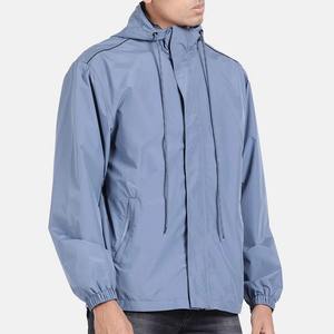 Veste coupe-vent légère imperméable pour homme, taille plus, réversible, avec des fonctionnalités personnalisées OEM pour un usage décontracté - Product Image 2