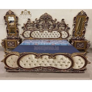 Maharaja เตียงมหาราชาดีไซน์แบบคลาสสิก,เตียงขนาดคิงไซส์แกะสลักด้วยมือชั้นเยี่ยมพร้อมโต๊ะข้างเตียงโบราณชุดห้องนอนใหญ่แกะสลักหนัก - Product Image 1