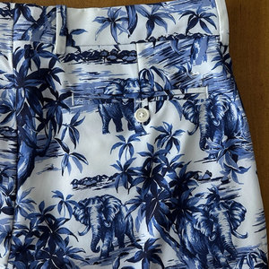 กางเกงขาสั้นกอล์ฟผ้าแคนวาสผู้ชายคุณภาพสูงแบบใหม่ขายส่ง ขนาดใหญ่พิเศษ ปรับแต่งได้ เป็นมิตรกับสิ่งแวดล้อม ระบายอากาศได้ดี เหมาะสำหรับใส่ลำลอง - Product Image 2