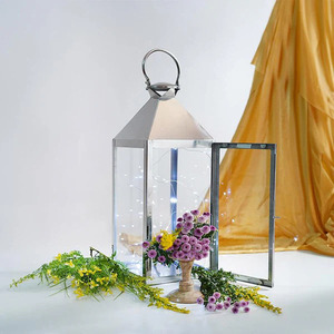 Lanterne en métal rustique pour éclairage ambiant Lanterne brillante avec chaleur aux chandelles - Product Image 1