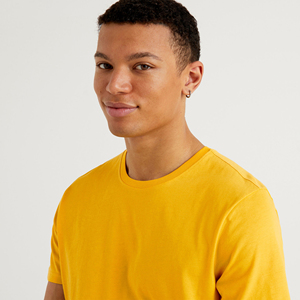 OEM เสื้อยืดผ้าฝ้ายทรงหลวมทรงหลวมขนาดใหญ่เหมาะสำหรับสตรีทแฟชั่นหรือสวมใส่ในชีวิตประจำวัน - Product Image 6