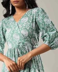 Vestido informal elegante de algodón indio hecho a mano para mujer para fiestas y verano, vestido de novia personalizado a la venta - Product Image 2