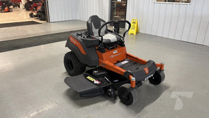 Tondeuse autoportée Husqvarna Z248F Zero Turn 2026, 23 CV, moteur Kawasaki FR651V, plateau de coupe fabriqué ClearCut de 48 pouces, transmission hydrostatique Hydro-Gear - Product Image 3